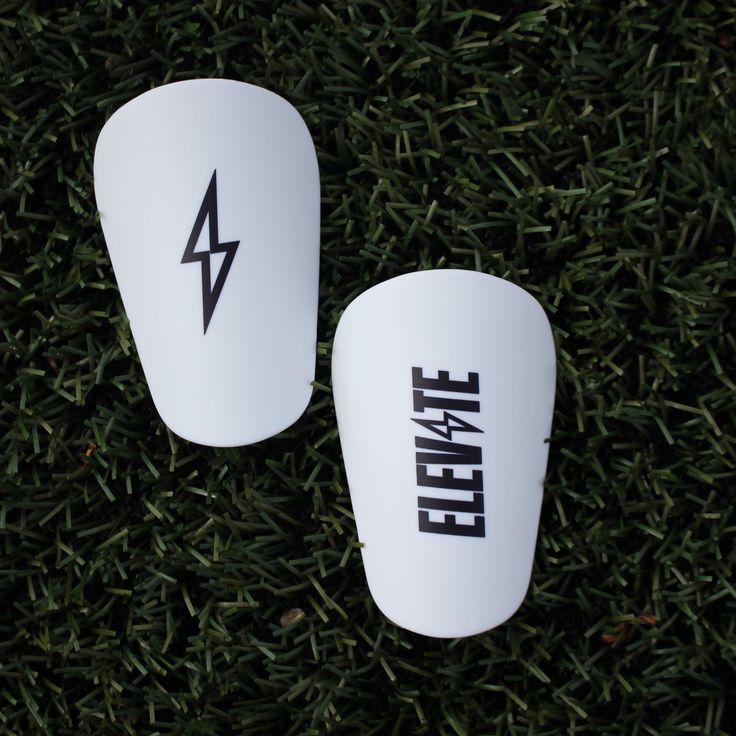 Umbro Pro Ankle Shin Guards